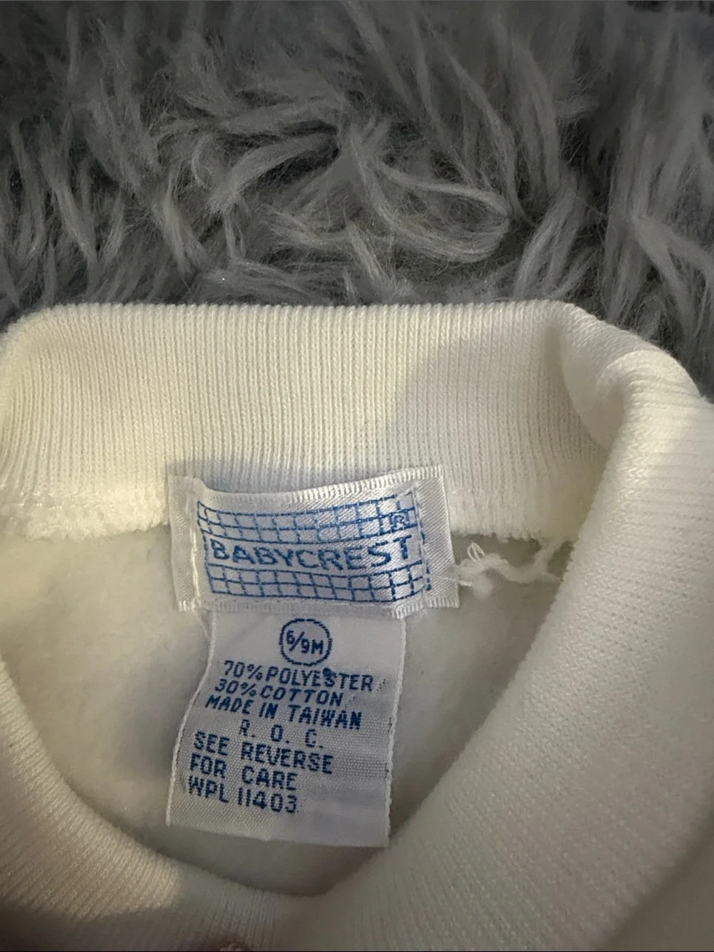 Baby sweatshirt and sweatpant outfit